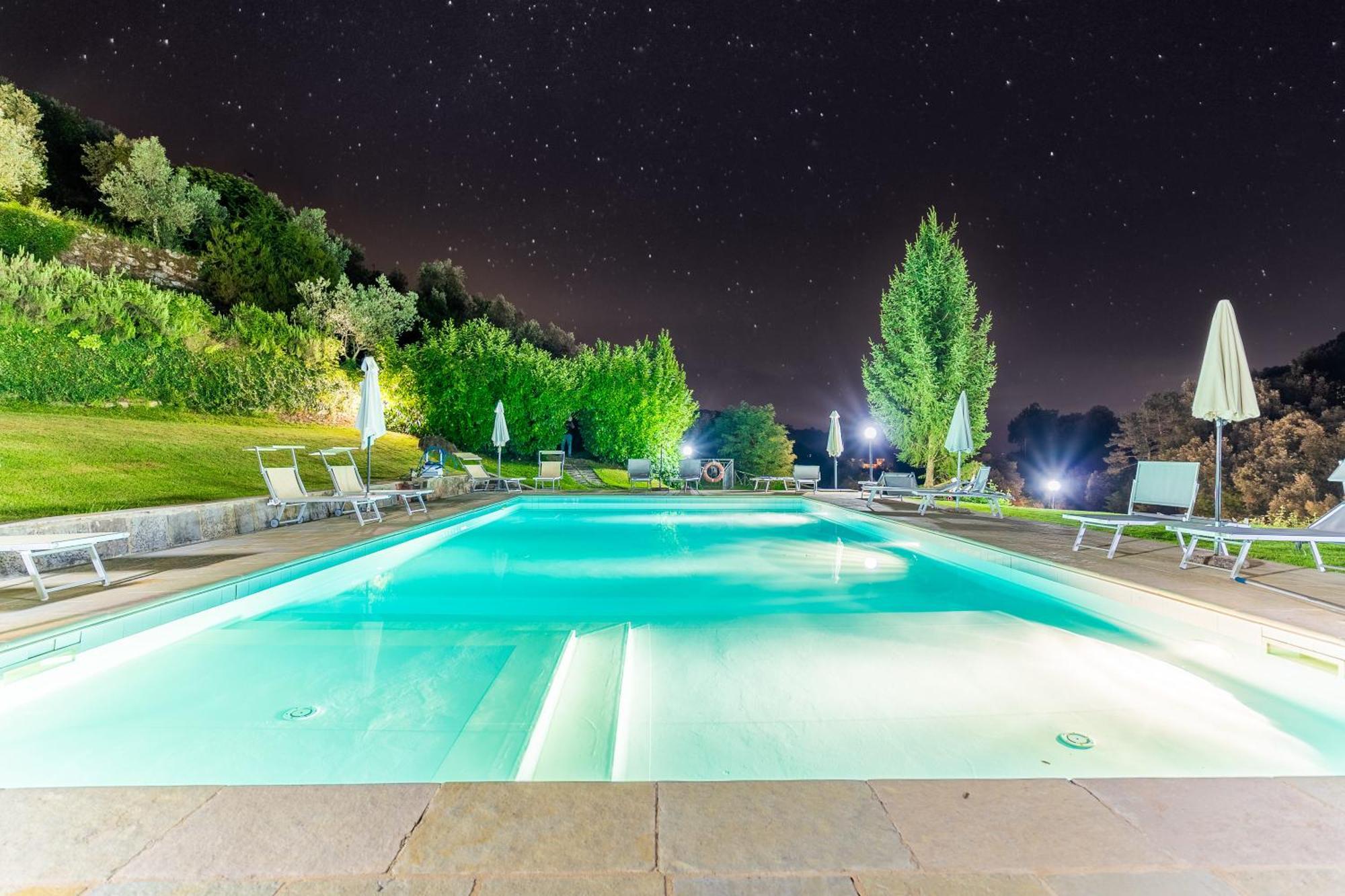 La Ferriera Exclusive Resort - Pool & Waterfall Лоро-Чьюффенна Екстер'єр фото